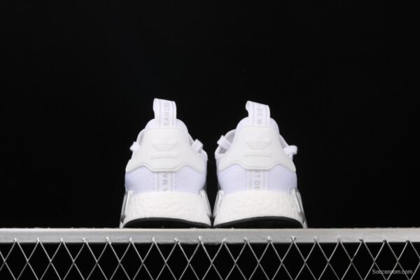 Adidas NMD R1 Boost FY9668's new really hot casual running shoes - Image 12