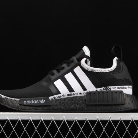 Adidas NMD R1 Boost FV8729's new really hot casual running shoes