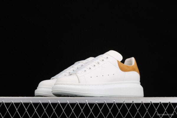 Alexander McQueen light turmeric sheep tail - Image 15