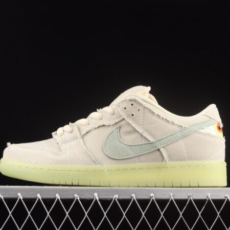 NIKE SB DUNK Low Mummy mummy noctilucent SB buckle rebound fashion casual board shoes DM0774-111,