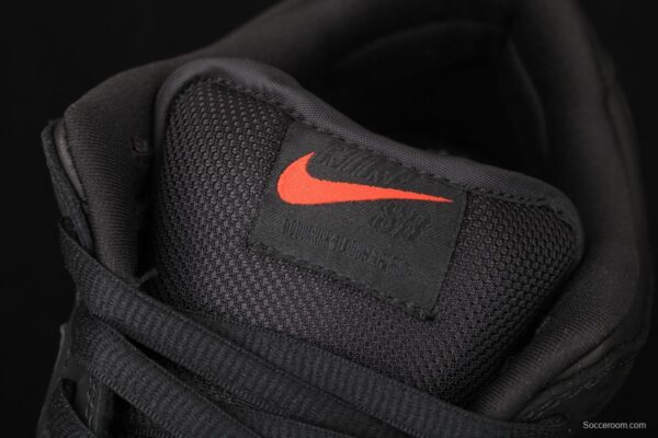 Black Pigeon x NIKE SB DUNK low Trd QS black pigeon retro low-side leisure sports skateboard shoes 883232-008 - Image 8