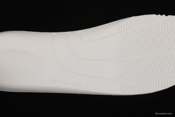 Alexander McQueen White and Green drop Molding - Image 2