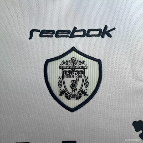 Retro 01/02 Liverpool Away Jersey - Image 4
