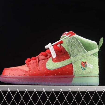 NIKE SB DUNK High Strawberry Cough strawberry green casual skateboard shoes CW7093-600