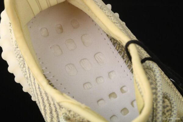 Adidas Yeezy 350 Boost V2 FV3255 Darth Coconut 350 second generation hollowed-out silk yellow star matching BASF popcorn - Image 5