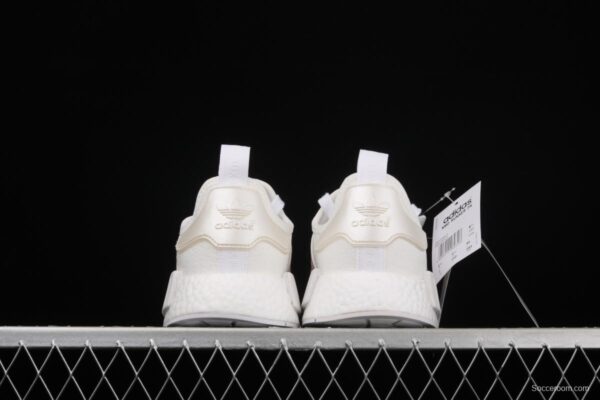 Adidas NMD R1 Boost FY1263's new really hot casual running shoes - Image 14