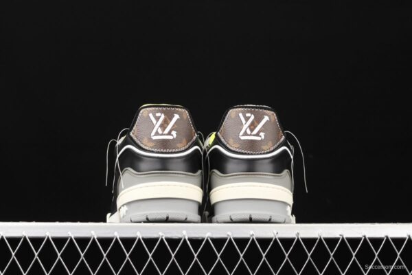 Authentic LV 2021ss early spring fashion catwalk sneakers 51Bcolore MS1220 - Image 14