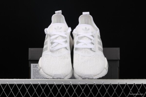 Adidas NMD R1 Boost FY9688's new really hot casual running shoes - Image 11