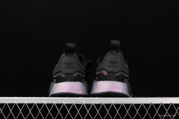 Adidas NMD R1 Boost FV8732's new really hot casual running shoes - Image 13