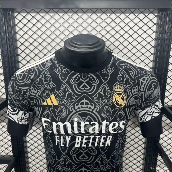 Player Version 24/25 Real Madrid Black Special Jersey - Image 3
