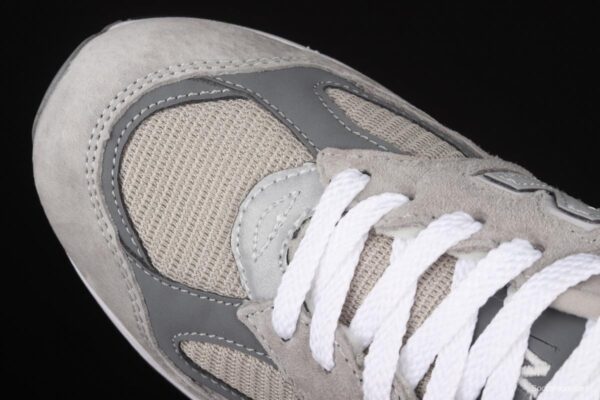 New Balanc 990series American pedigree retro running shoes W990GR2 - Image 9