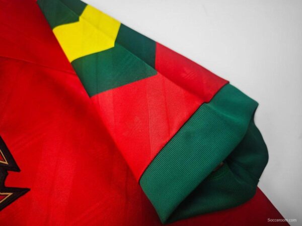 Retro 92/94 Portugal Home Jersey - Image 3