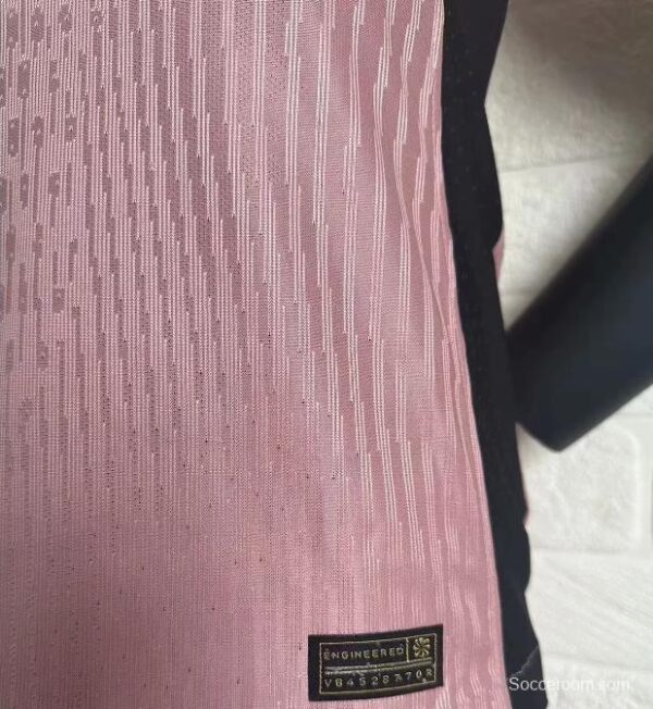 Player Version 24/25 PSG Third Pink Jersey - Image 8
