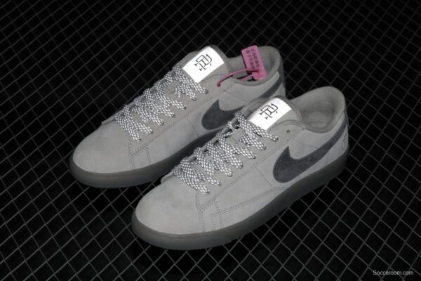 Reigning Champ x NIKE Blazer SB defending champion 3M reflective joint name board shoes 454471-009 - Image 3