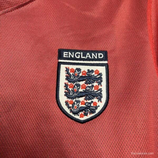 Retro 2002 England Away Jersey - Image 4