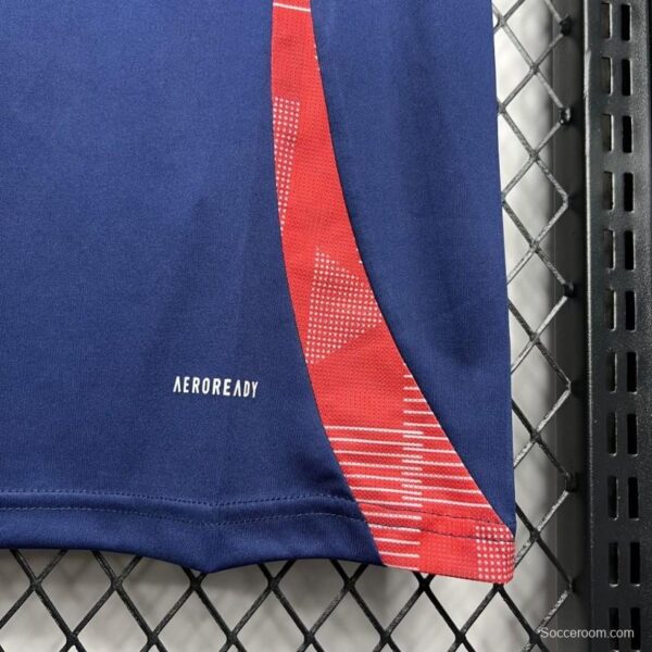 24/25 Manchester United Navy Pre-match Jersey - Image 6