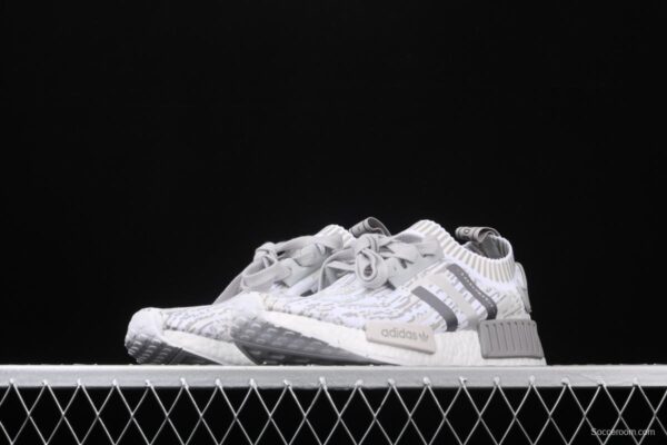 Adidas NMD R1 competes for Boost BY9865 Leisure running shoes - Image 12