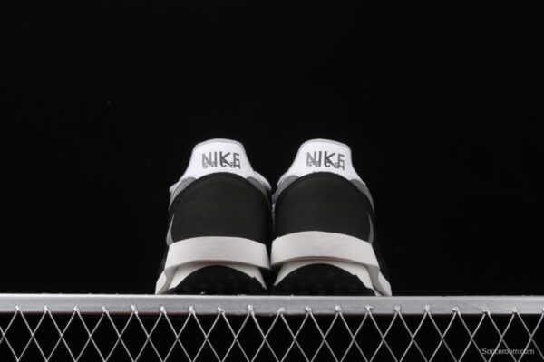 Sacai x NIKE LVD Waffle Daybreak co-signed catwalk style net gauze leather splicing double hook Swoosh running shoes BV0073-001 - Image 9