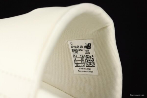 Jeon Hwangi x New Balance co-signed Korean illustrator series summer leisure sports trend slippers SD1101JHI-270 - Image 2
