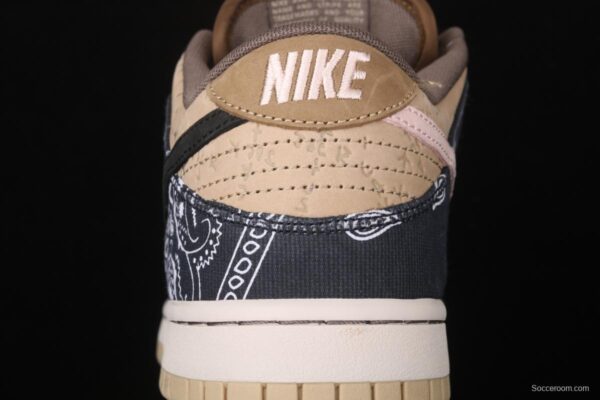 Travis Scott × SB DUNK joint name board shoes cashew fruit CT5053-001 - Image 8