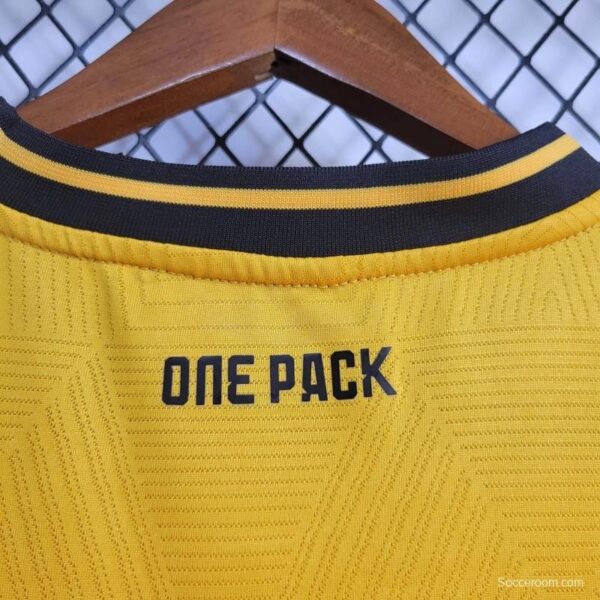 24/25 Wolverhampton Wanderers Home Jersey - Image 2