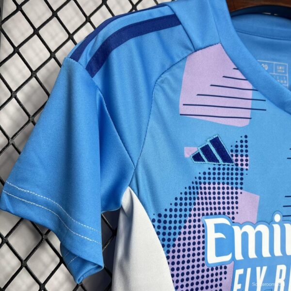 24/25 Kids Real Madrid Blue Goalkeeper Jersey - Image 3