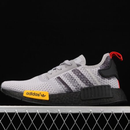 Adidas NMD R1 Boost FV3986's new really hot casual running shoes