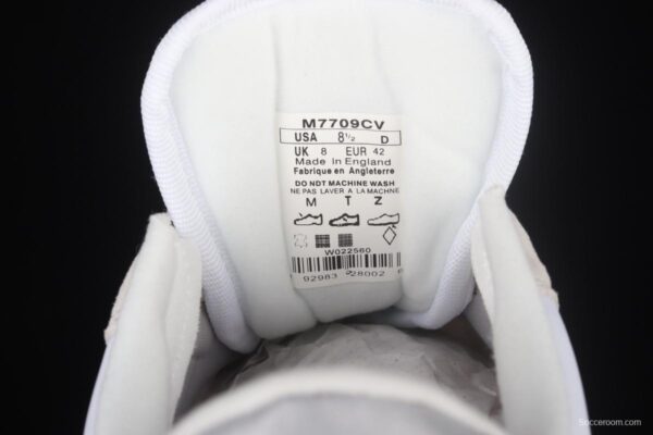New Balance series retro casual running shoes M7709CV - Image 5