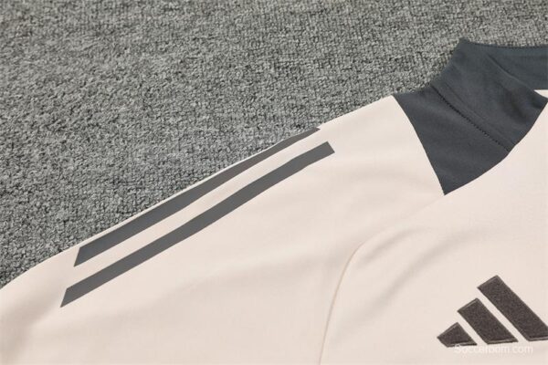 24/25 Real Madrid Khaki Half Zipper Jacket+Long Pants - Image 12