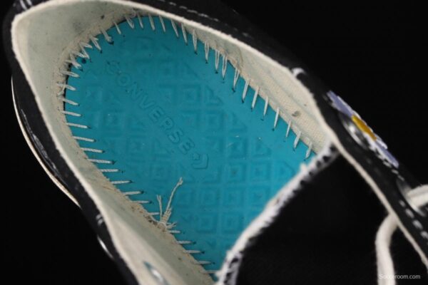 Peaceminusone x Converse PEACEMINUSONE retired and returned to Cons to do the old classic daisy 163769C - Image 4