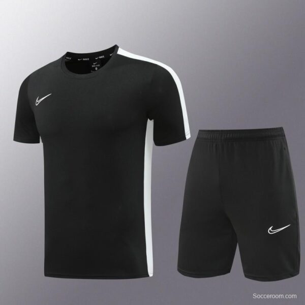 24/25 Nike Black Short Sleeve Jersey+Shorts - Image 13