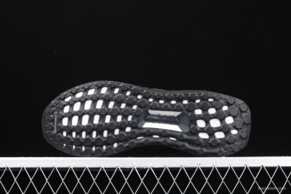 Undefeated x Adidas Ultra Boost EF1966 Das co-signed 3M reflective sports leisure running shoes - Image 13