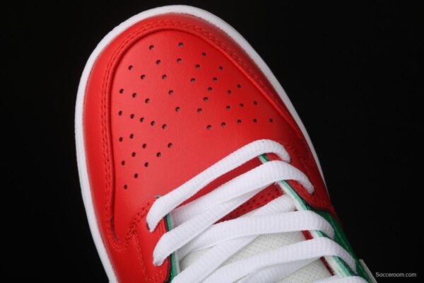 7-Eleven x NIKE SB DUNK Low heavyweight low-top skateboard shoes CZ5130-600 - Image 8