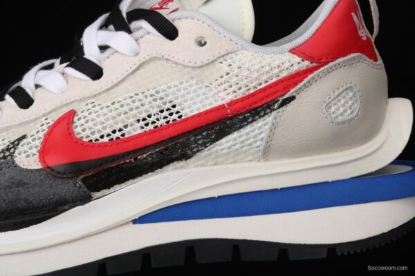 Sacai x NIKE VaporWaffle 3.0marathon deconstruction design avant-garde deformable three-layer bottom leisure jogging shoes CV1363-101 - Image 6