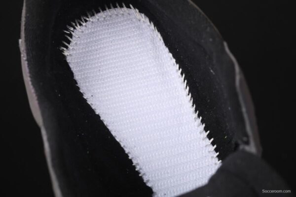 Adidas Trescrun BR EG0500's new 3M reflective retro running shoes - Image 3