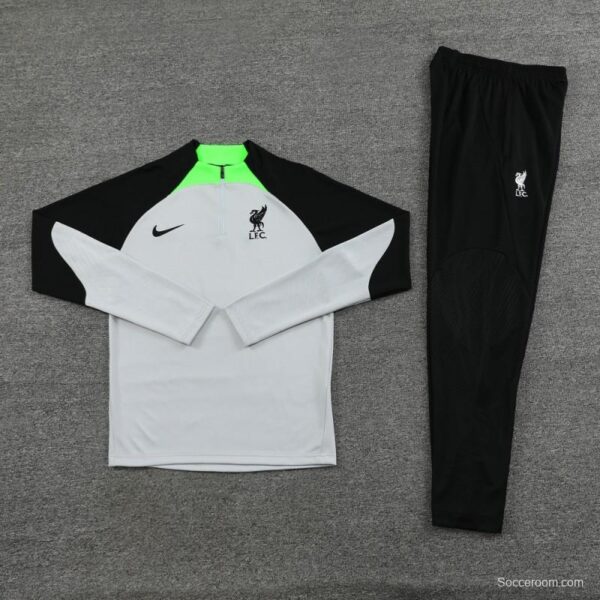 23/24 Liverpool Away Half Zipper Jacket+Pants - Image 9