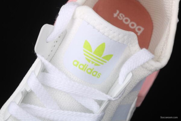 Adidas NMD R1 Boost FX0106's new really hot casual running shoes - Image 7