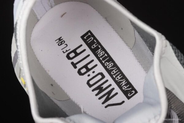 Adidas NMD_R1 SPECTOO FZ3202 elastic knitted running shoes - Image 4