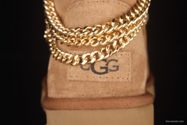 UGG Mini Bailey Button II outdoor snow boots in metal chain 1123668 - Image 3
