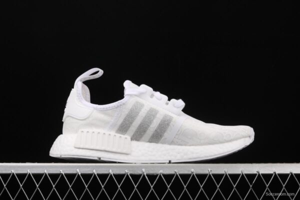 Adidas NMD R1 Boost FY9688's new really hot casual running shoes - Image 15