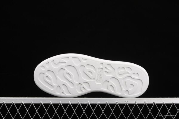 Alexander McQueen White and Green drop Molding - Image 16