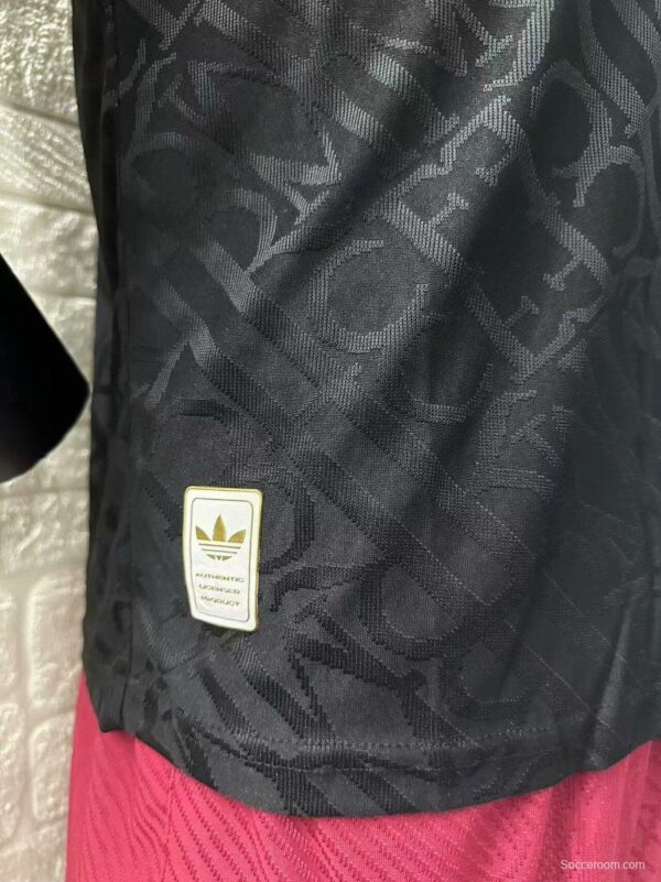Player Version 24/25 Real Madrid Black Special Pre-Match Jersey - Image 7