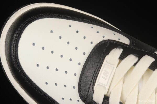 NIKE Air Force 1'07 Low Oreo Low Casual Sneakers FG5969-806 - Image 10