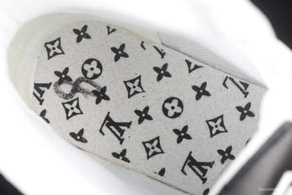 Chip purchasing version of LV Charlie high-top sports shoes - Image 5
