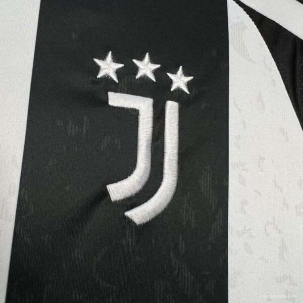 24/25 Juventus Home Jersey - Image 6