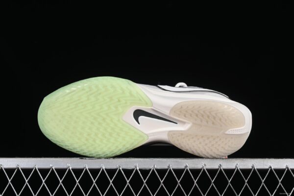 Nike Air Zoom G.T.Cut 3 EP Basketball Shoes - Image 3