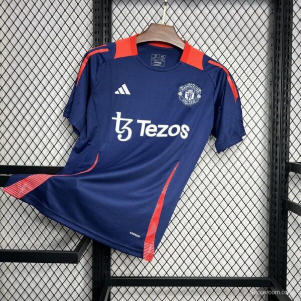 24/25 Manchester United Navy Pre-match Jersey - Image 2
