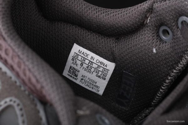 Adidas Yeezy Boost 700V2 Utility Black FV5304 Kanye Coconut 7003M reflective black rubber running shoes BASF popcorn - Image 6