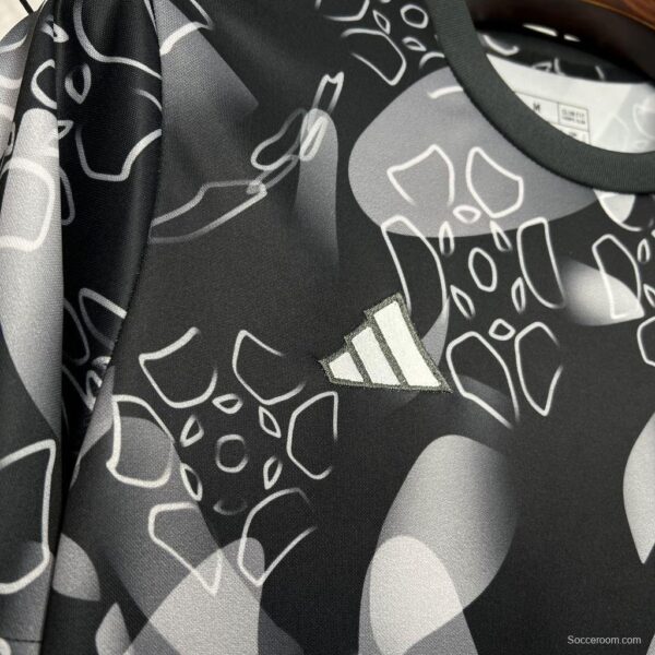 24/25 Benfica Black Pre-Match Training Jersey - Image 4