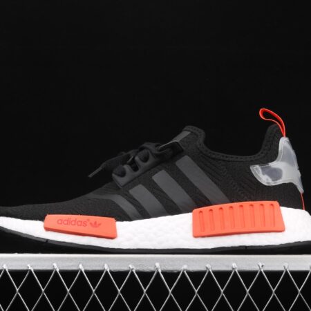 Adidas NMD R1 Boost AQ0882's new really hot casual running shoes